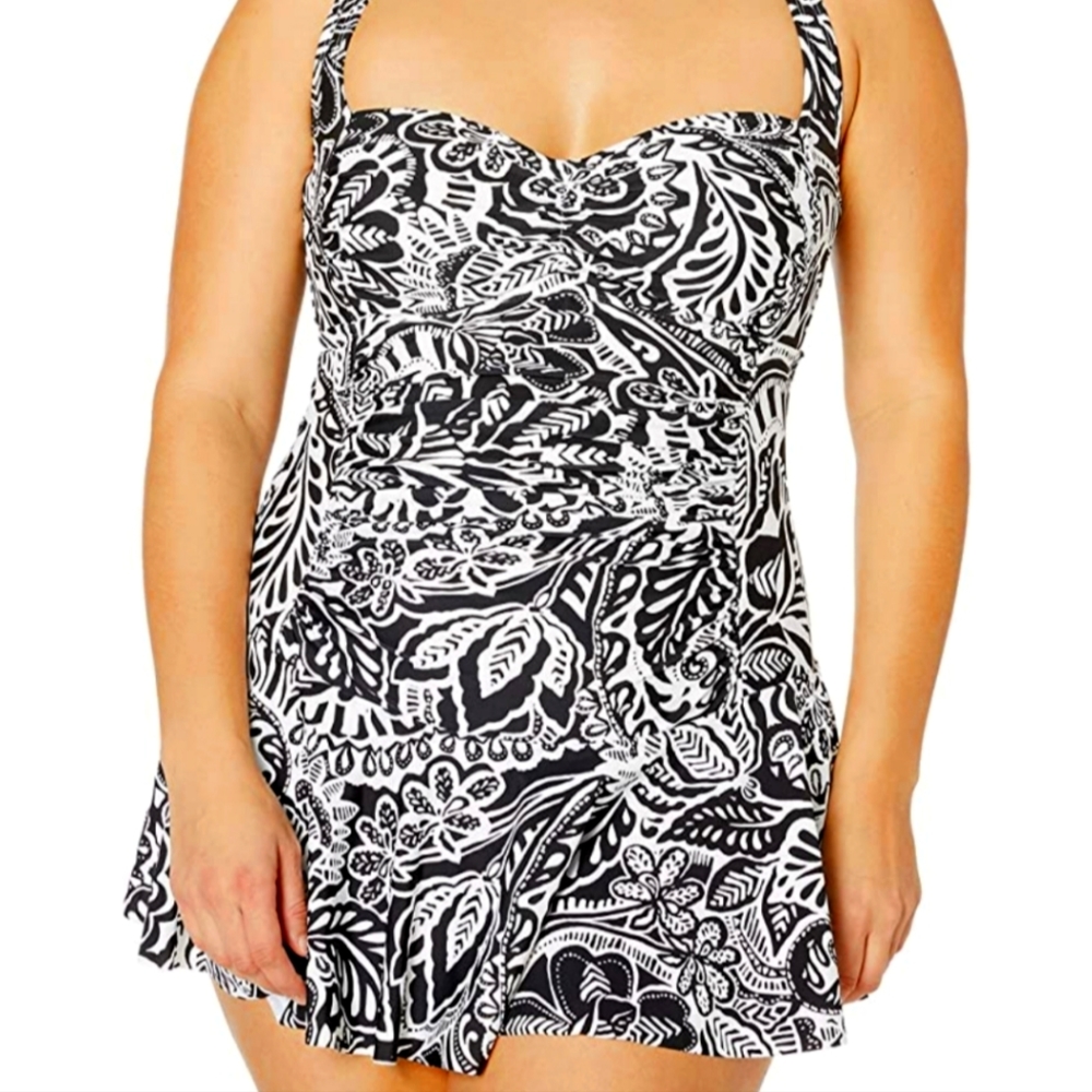 Brand new with tags CHAPs swim drezs